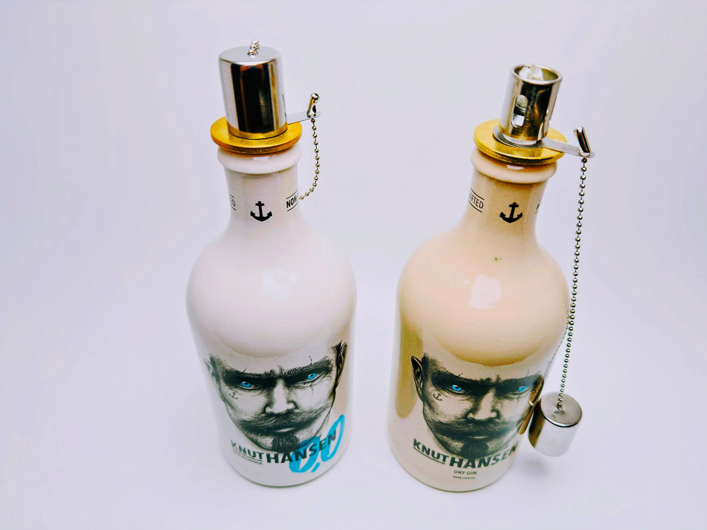 Gin Öllampe "Knut Hansen" | Handgemachte Öllampe aus Knut Hansen Flaschen | Upcycling | Handgefertigt | Individuell | Geschenk | Deko